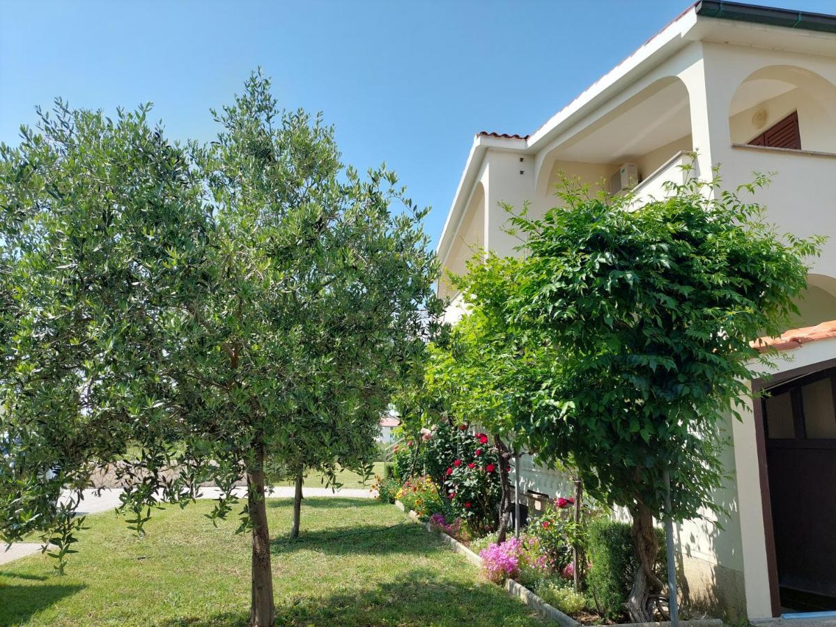 Apartments Vlašići Exteriér fotografie